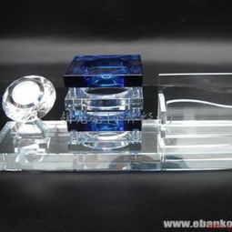 水晶工藝品與辦公用品 胡亮亮個體經營的獨特選擇